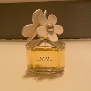 Daisy Marc Jacobs